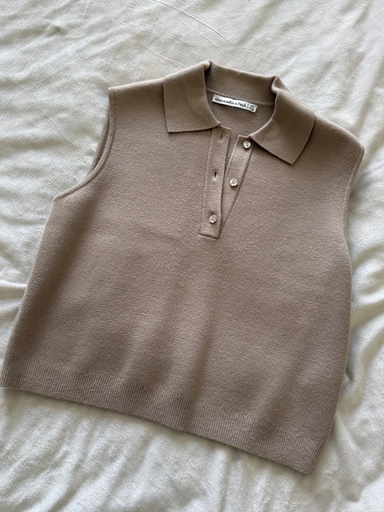 Abercrombie & Fitch Tops - Abercrombie & Fitch Taupe Knit Polo Shirt